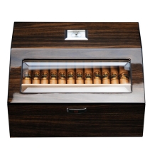 Piano walnoot humidor